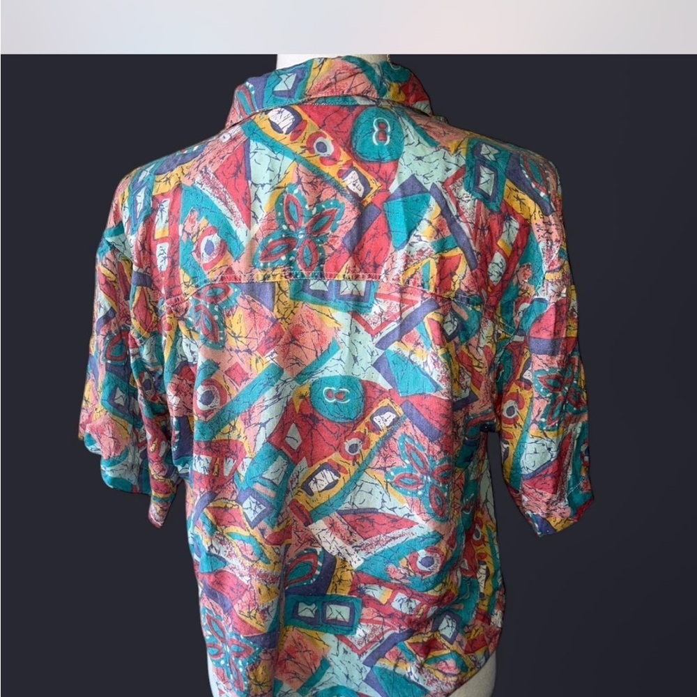 Colorful Button-Up Top - Picture 3 of 4